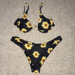 Size Ladies Medium Bathing Suit. Brand New